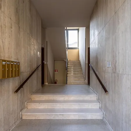 Casa Giada, Centro, 500m Dal Lago, Wifi Apartment *